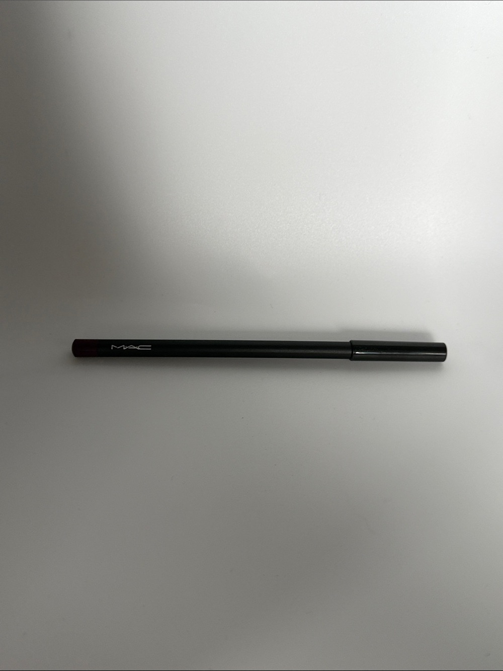 MAC Cosmetics Lip Liner Pencil - vino